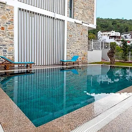 Guelluek Uno Elegance فندق Milas