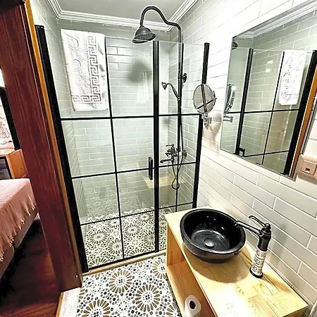 فندق Guelluek Uno Elegance