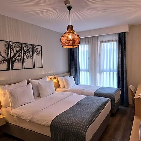 Hotel Guelluek Uno Elegance
